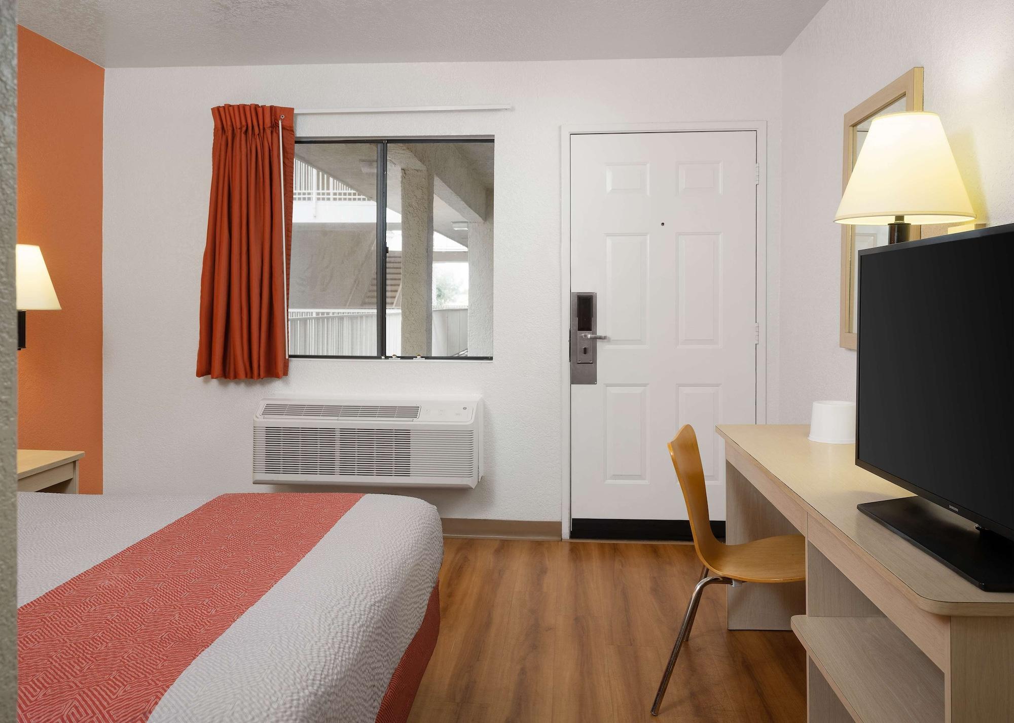 Motel 6-Buena Park, Ca - Knotts Berry Farm - Disneyland Luaran gambar