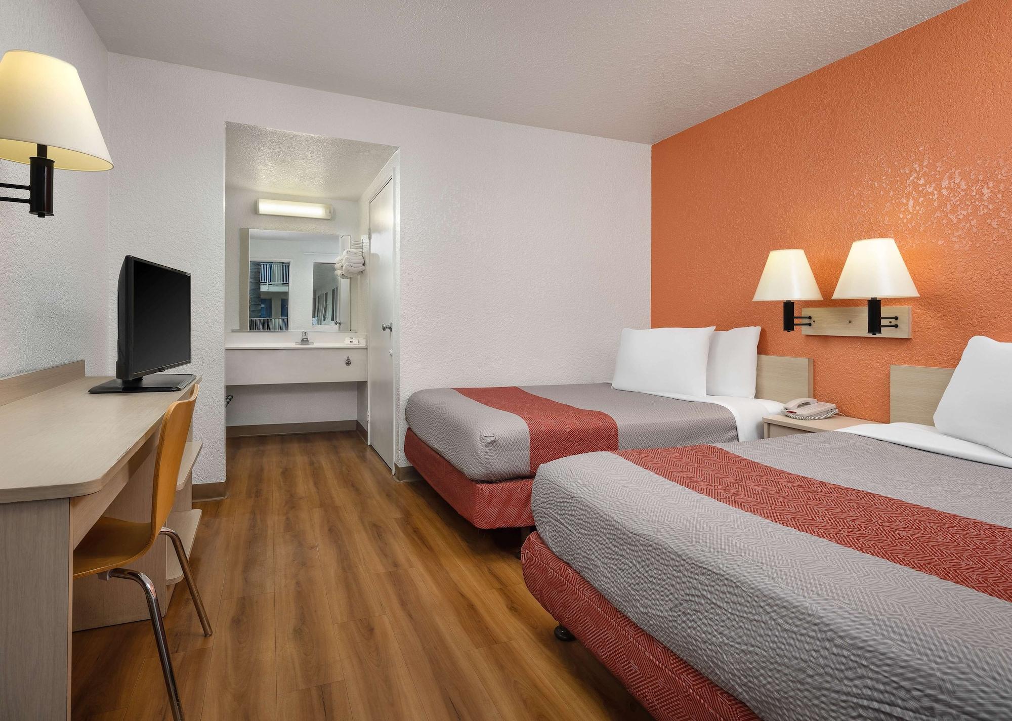 Motel 6-Buena Park, Ca - Knotts Berry Farm - Disneyland Luaran gambar