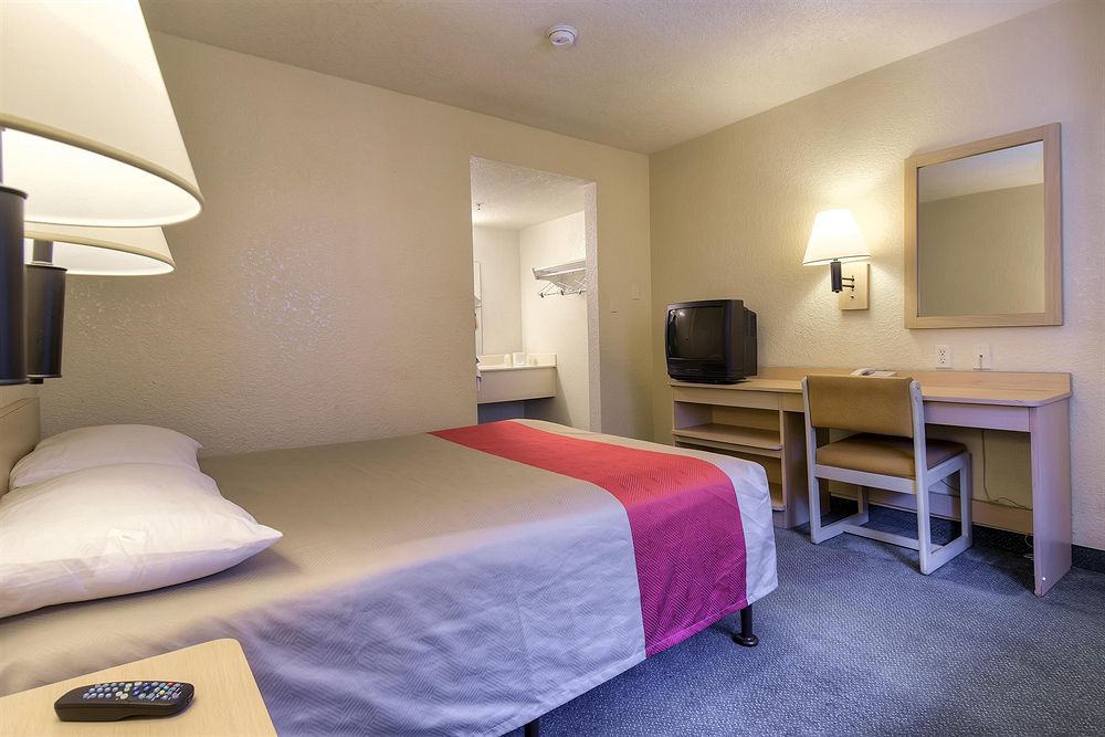 Motel 6-Buena Park, Ca - Knotts Berry Farm - Disneyland Luaran gambar